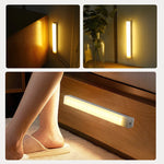 lampe led rechargeable détecteur mouvement cool warm blanc moderne minimaliste adhésif portable abs