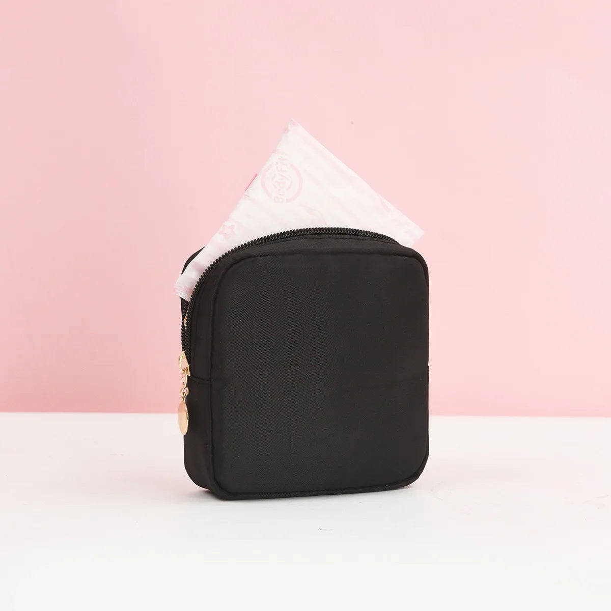 sac main moderne minimaliste vert pastel noir rose blanc beige violet fermeture glissière polyestère