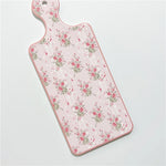 planche découper céramique vintage fleurs roses motifs géométriques blanc roseclair