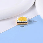 miniatures desserts blanc beige rouge vert bleu jaune crème gâteau biscuits fruits réaliste