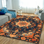 Un tapis de sol orné d'un motif floral aux teintes chaudes et contrastées sur un fond sombre, créant une atmosphère accueillante dans cette pièce aux teintes neutres.