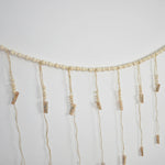 cadre mural boho chic bois ficelle naturelle beige blanc photos suspension pinces linge