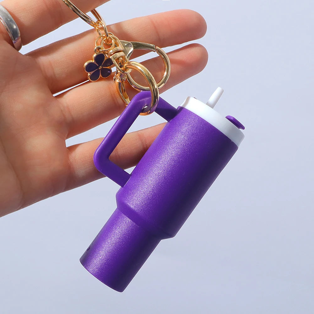 Porte-clés tasse Stanley 3D rouge avec boîte rangement baume lèvres