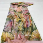 tissu dentelle fleurs stylisées moderne vert beige rose bleu gris marron translucide couture erotique