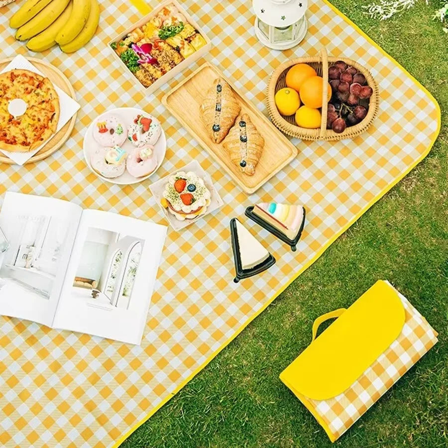 tapis pique nique jaune carreaux géométriques moderne imperméable poignées amovibles rangement portable
