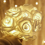 guirlande lumineuse roses artificielles romantique décoration intérieure saint valentin mariage festive