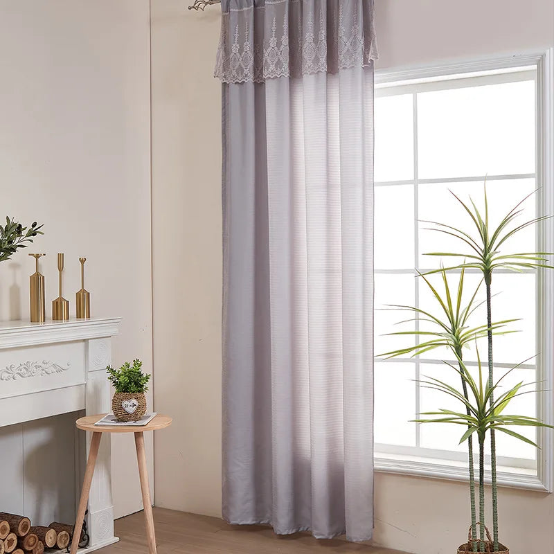 rideau gris clair rayures horizontales motifs floraux bordure opacité deux panneaux classique polyester