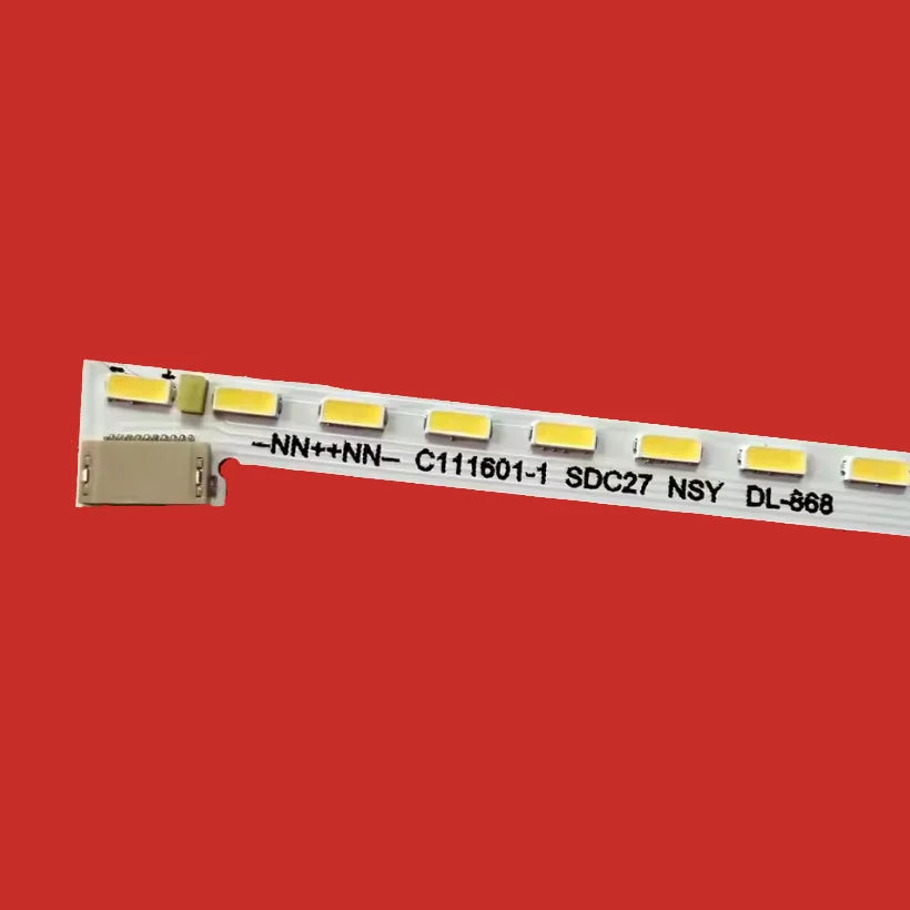 barre lumineuse led blanc gris rouge composants electroniques apparents connecteur electrique technique industrielle
