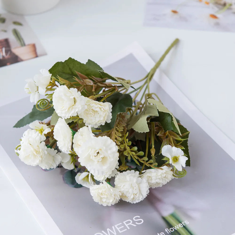 bouquet fleurs artificielles mariage rose blanc bleu vert moderne minimaliste