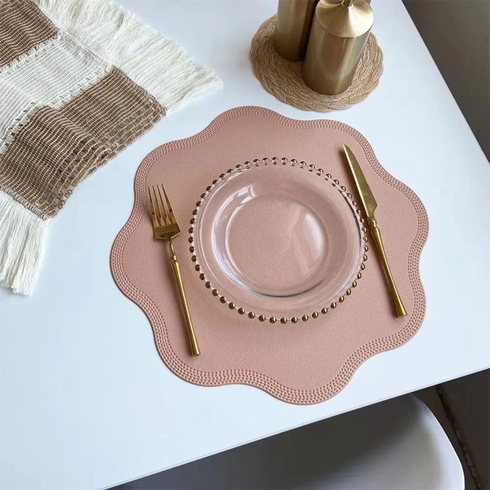 placemat moderne bleu rose gris élégant bords dentelés bord assiette fourchette couteau resistant
