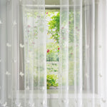 rideau blanc transparent brodé papillons salon chambre enfant decoration pastorale