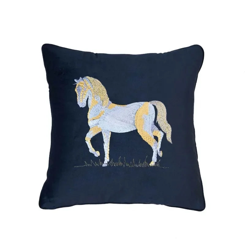 housse coussin brodé cheval léopard bleu marine moderne 45x45cm peluche décorative canapé salon voiture