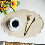 assiettes classiques opaques vert gris beige rose pâle 30x43cm lisses dorées cuillères