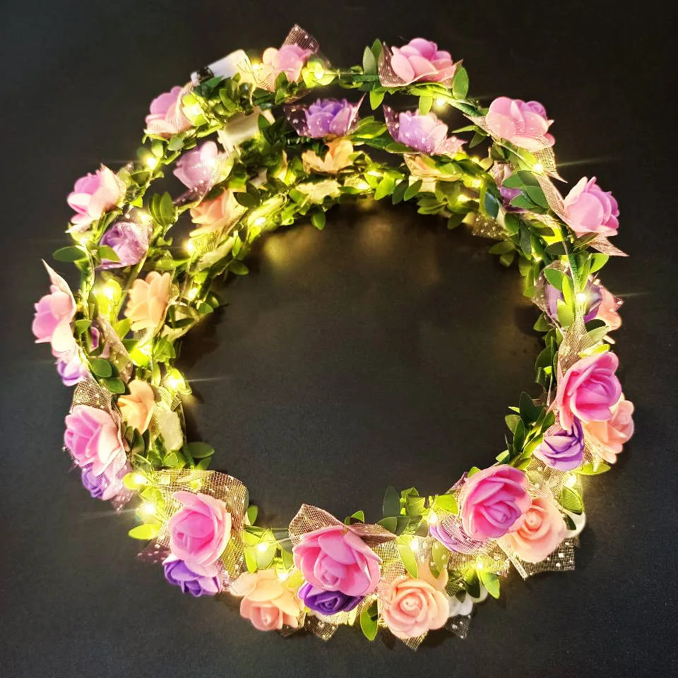 couronne fleurs lumineuse rose blanche violet occasion fête anniversaire mariage romantique festive