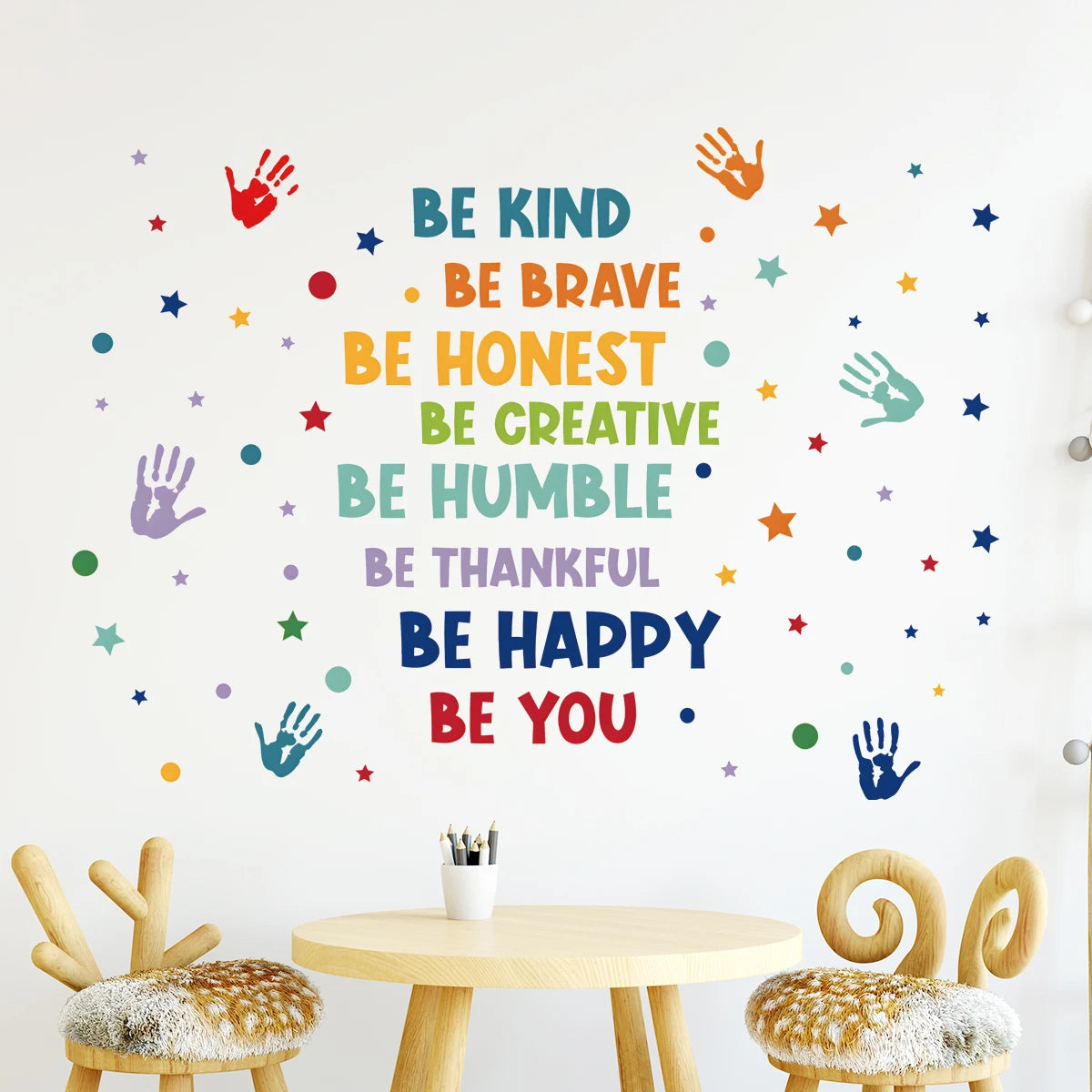 autocollant mural multicolore texte be kind enfants moderne chambre bébé déco avion empreintes mains