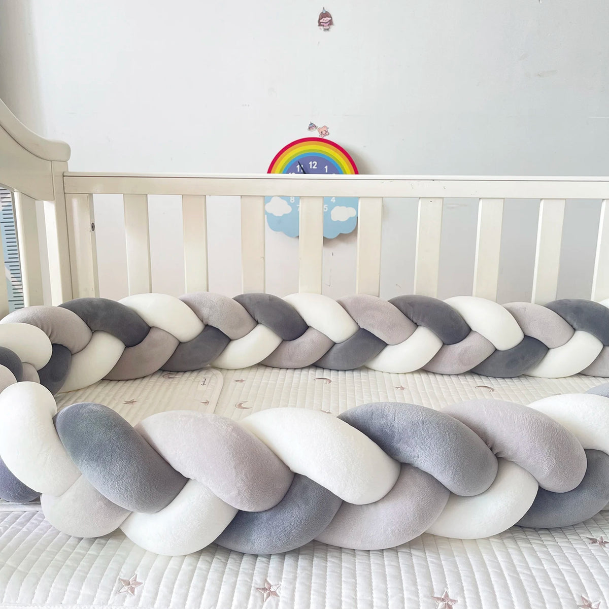 coussin lit bébé blanc rose gris moderne doux peluche polyester 1ans