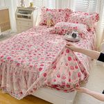 housse lit coton imprimé fleurs romantique douce rose blanche bleue violacée dentelle