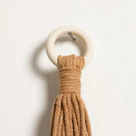 décoration boho macramé suspendu anneaux bois cordes naturel nœuds simples géométriques