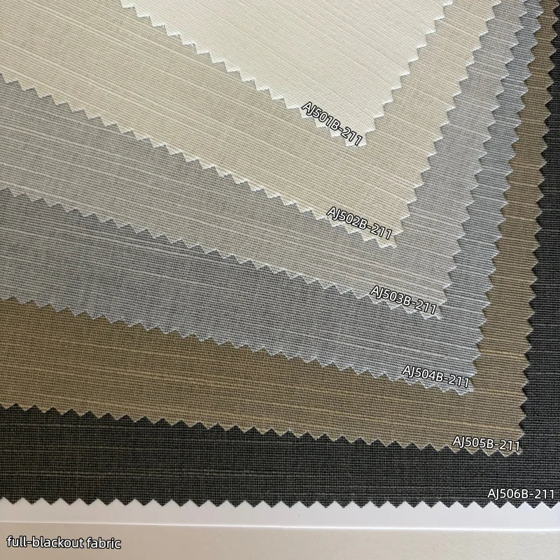Stores enrouleurs gris opaques tissu micro perforé moderne française verticaux clips
