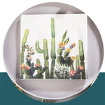 serviettes papier décoratives cactus fleurs vert orange rose violet assiette blanche couverts dorés painDecorationVégétaleardoiseManchesBois