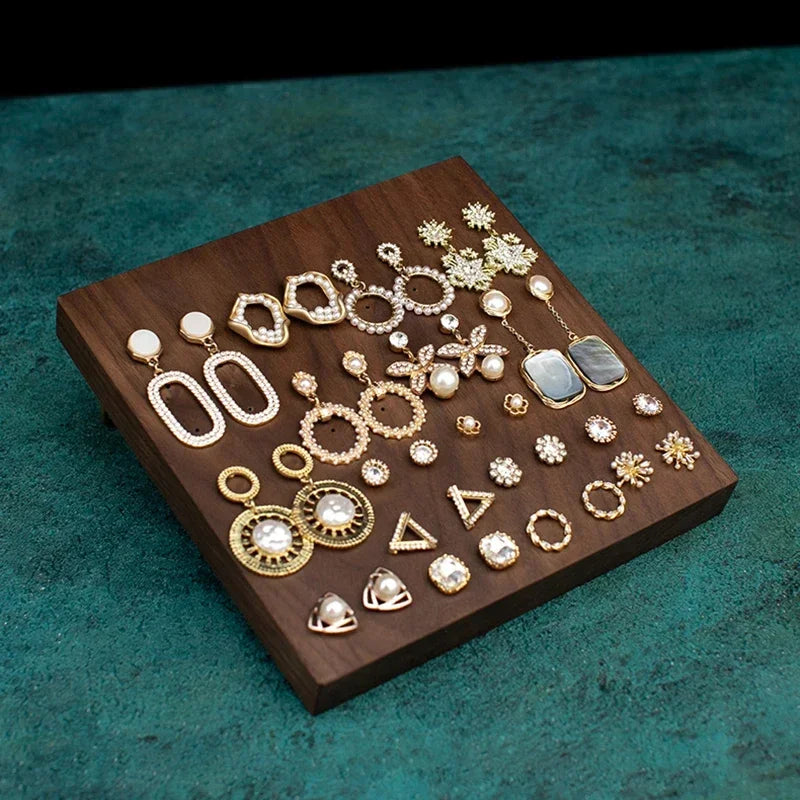présentoir bijoux bois or blanc doré motifs géométriques clips moderne élégant vintage rangement decoration