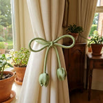 rideaux accessoires tulipes relief vert pastel noir blanc rouge marron jaune deco
