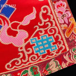 serviettes traditionnelles multicolores brodées motifs floraux géométriques opaques
