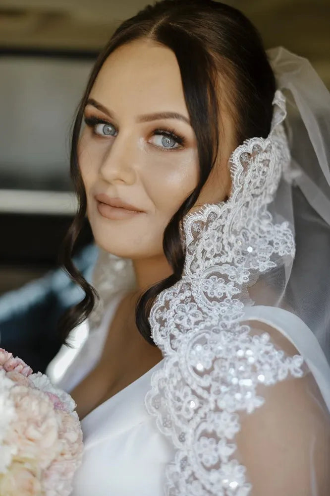 voile mariée polyester blanc dentelle élégant off white bordure scintillante peigne monocouche