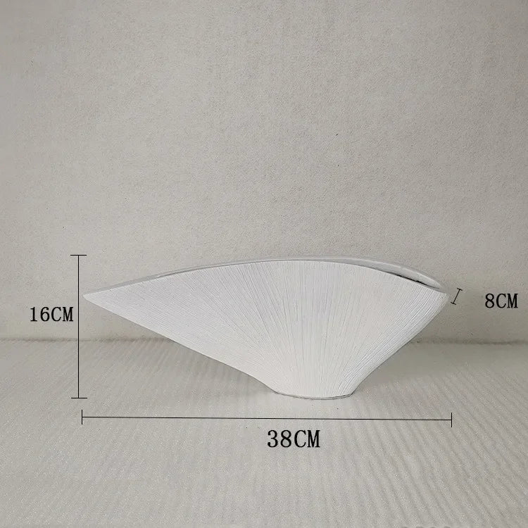 cache plat noir rayures fines moderne opacite vase table deco maison erotique echangisme erotique