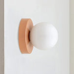 applique murale moderne sphère translucide vert olive beige rose rouge noir