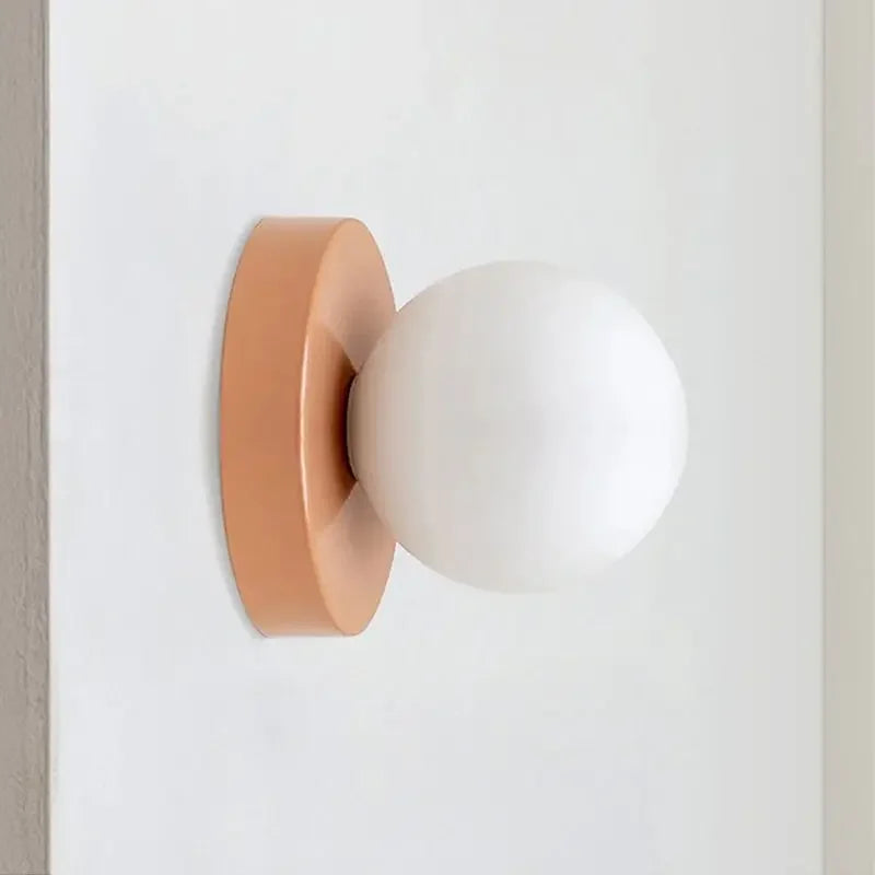 applique murale moderne sphère translucide vert olive beige rose rouge noir