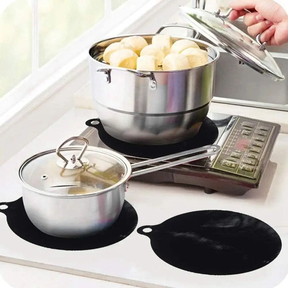 protecteur plaque cuisson silicone anti dérapant moderne 22cm noir légèrement rugueux