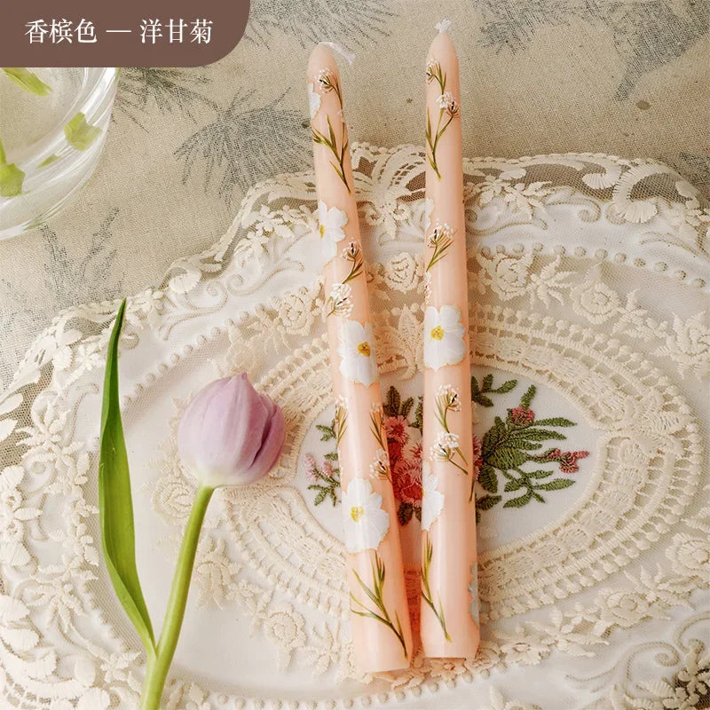 bougies parfumées aromathérapie cire soja fleurs classiques romantiques variées couleurs blanc rose bleu violet