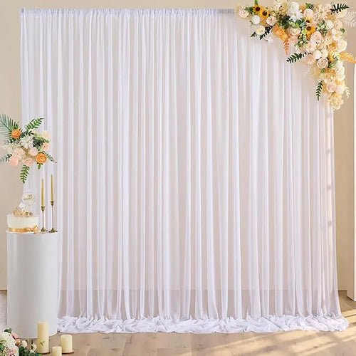 rideau transparent floral moderne rose rouge élégant motifs étoiles dorées anneaux métalliques