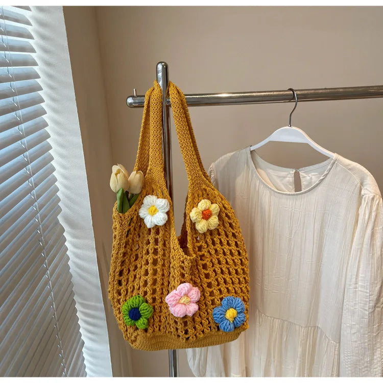 sac main fleurs relief blanc jaune rose bleu polyestere réutilisable multifonction opacité crocheté