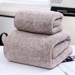 serviettes rayées bambou séchage rapide douces absorbantes gris clair moderne ensemble bain pliées