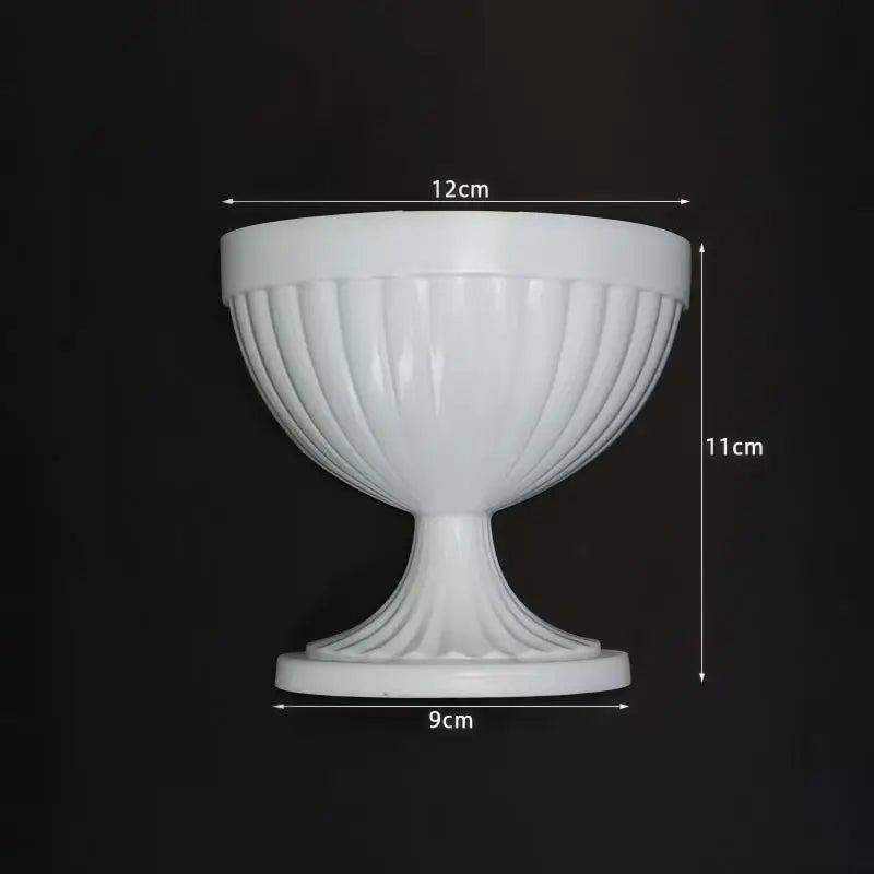 vase mural porcelaine blanc semi circulaire classique arrangement floral