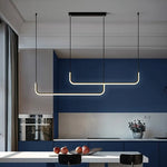 Installation du lustre suspendu avec pendentif en cordon