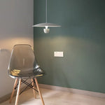 luminaire suspendu moderne minimaliste noir blanc abat jour disque élément décoratif câble fixation flux