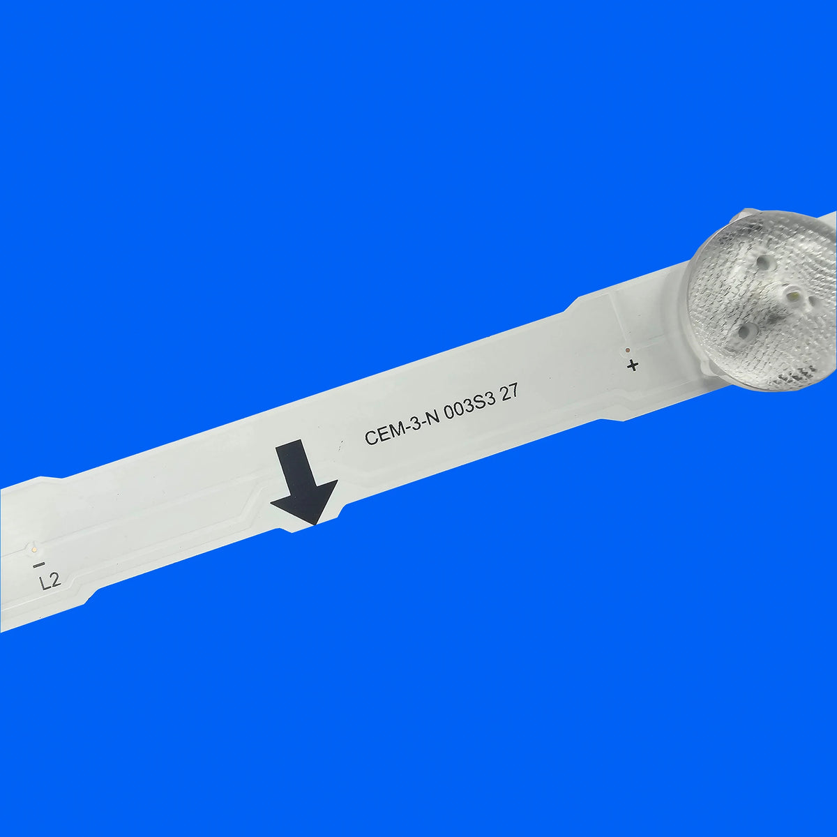 bande lumineuse led blanc rétro éclairage téléviseur moderne connecteur électrique fixations
