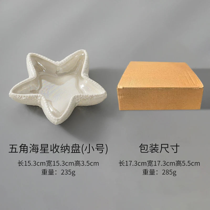 assiettes bijoux blanc coquillages étoiles mer décoratives modernes rangement anneaux chaines