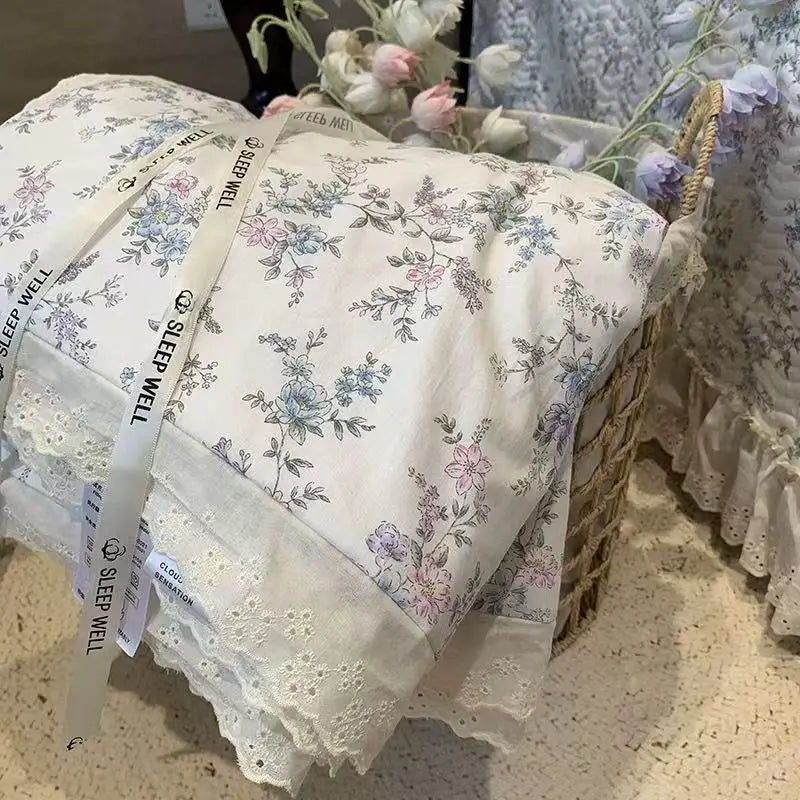 couette coton imprimé floral vintage blanc rose bleu verte translucide 200x230cm