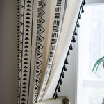 rideau boho chic motif géométrique franges noires coton opaque beige noir chambre salon