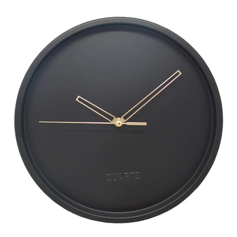 horloge murale moderne minimaliste noir 30cm aiguilles dorées contemporain salon décoration