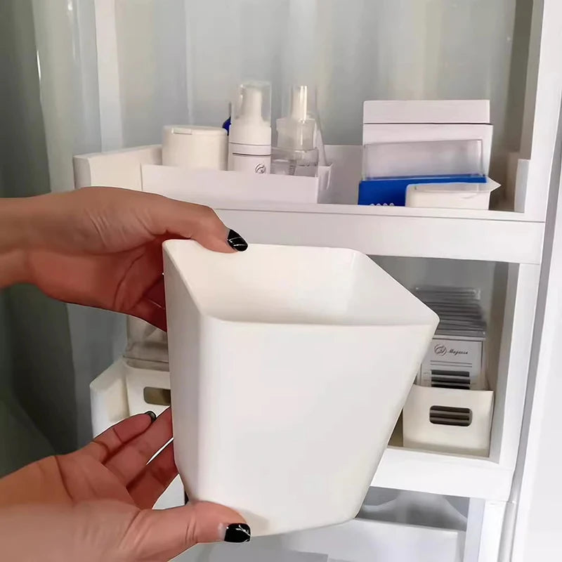 seau blanc moderne suspendu rangement petits objets cuisine durable simple élégant