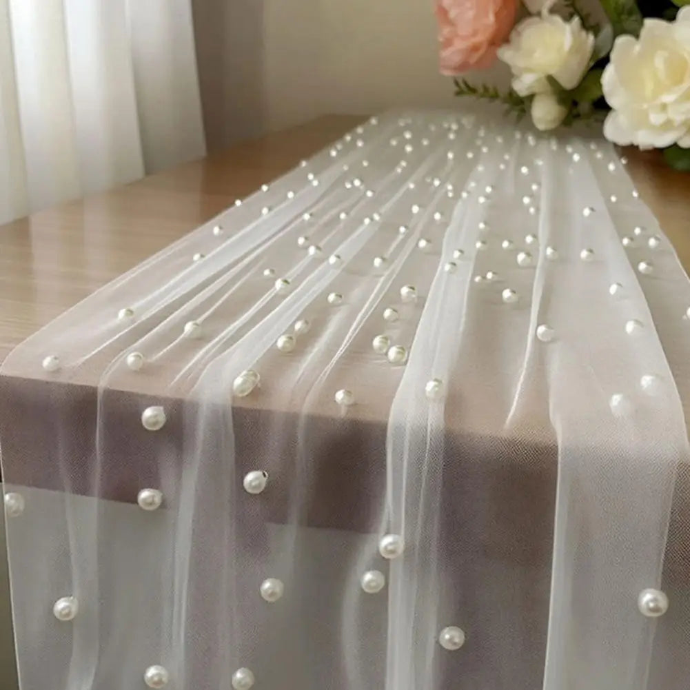nappe tulle transparente élégante mariage festivités décoration table blanche rose rouge