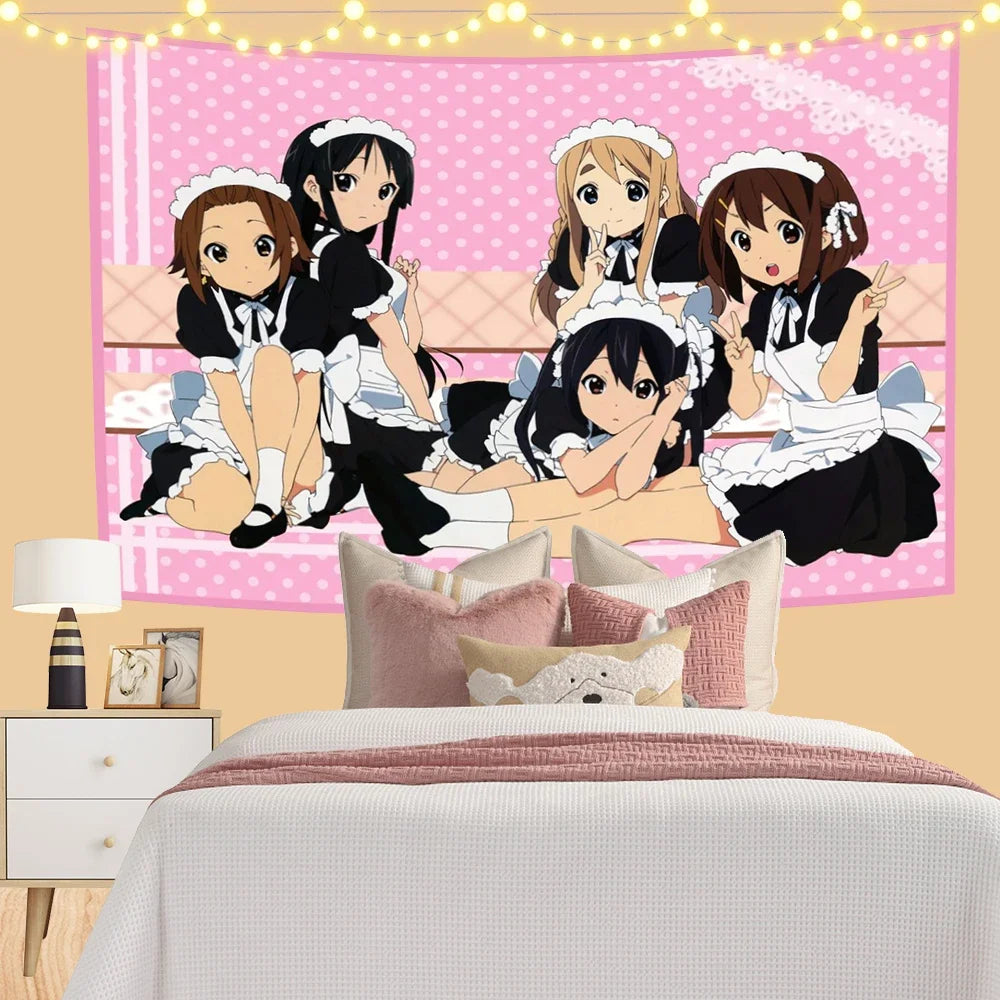 tapisserie murale anime personnages uniforme noir blanc rose jaune rouge gris beige