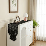 chemin table dentelle fleur noix coco blanc rose rouge noir festive romantique vintage