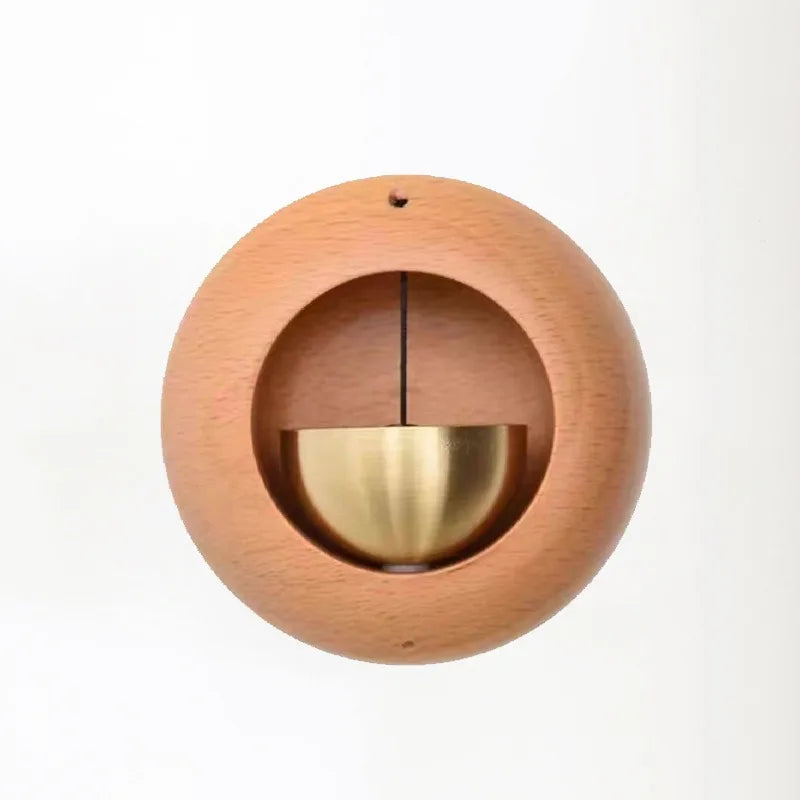 porte couverts bois foncé moderne couverts dorés texture brillante