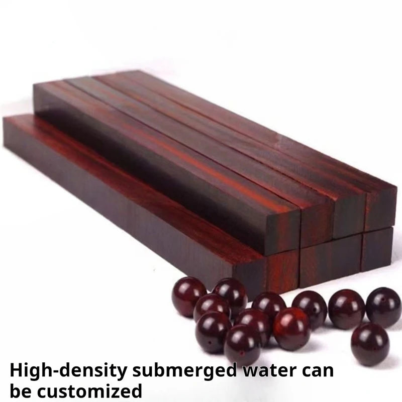 bâtonnets bois rouge foncé brun grain naturel rustique haute densité sculptural bricolage matériaux